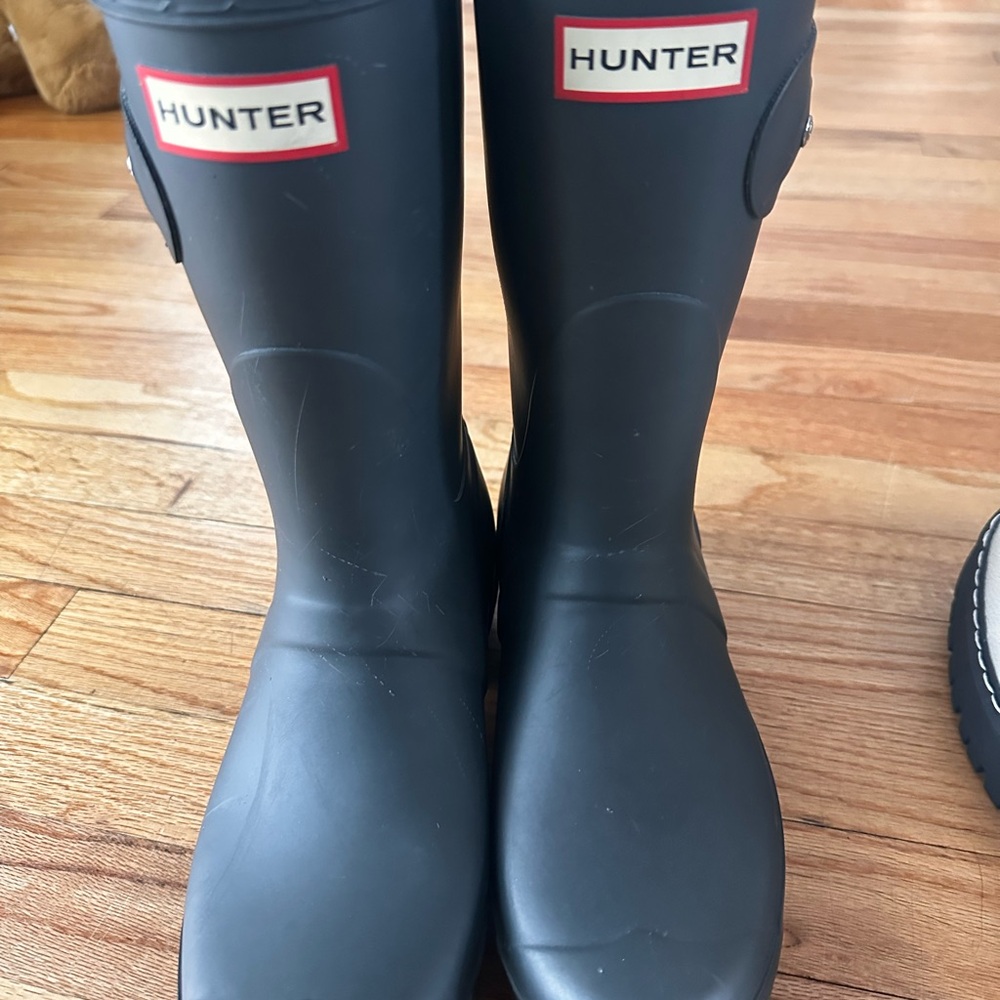 Hunter Women's Liberty Rain Boot- Mid Calf - Greyish Black - Women’s 9